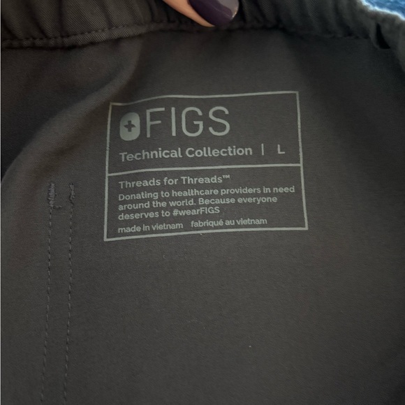 FIGS Men's Cairo Cargo Scrub Pant Gray size Large Medical Hospital Dr Office - Picture 4 of 5